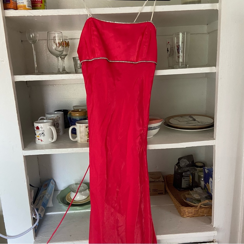 Vintage 90s pink satiny crystal rhinestone strapless prom dress